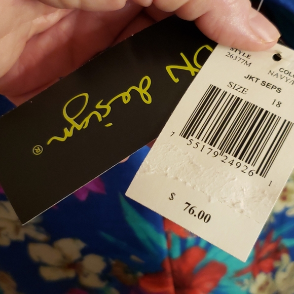 NWT "DN Design" lovely satin dress - Picture 5 of 6